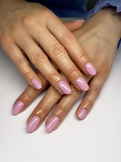 Scandi Glam | Negle salon Frederikssund