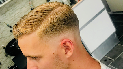 Frisør Zenar | Frisørsalon Kalundborg