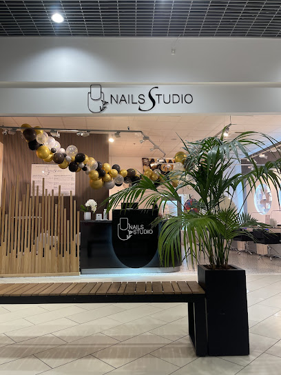 Broen Nails Studio – Forførende negle i Esbjerg!