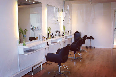 Salon Juliana – Frisør med charme i Silkeborg!