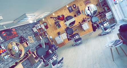 H.K Barbershop – Få en fantastisk klipning!