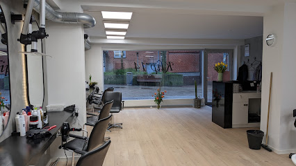 Nuclair Hair and Nails | Negle salon Næstved