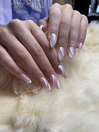 Modish Nails | Negle salon Albertslund