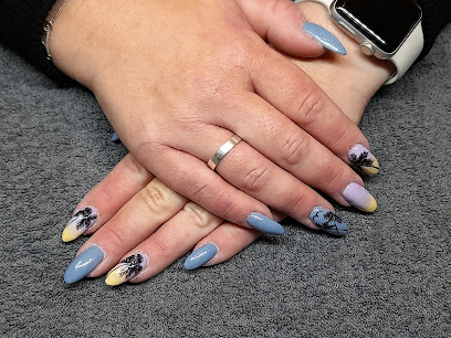 IRL Negle | Negle salon Solrød Strand
