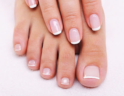 Nola Nails | Negle salon Hørsholm