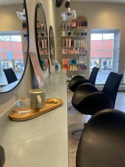Hair by MBS – Frisøroplevelser i Køge