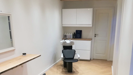 Frisør Aakjær – Få personlig service i Næstved!