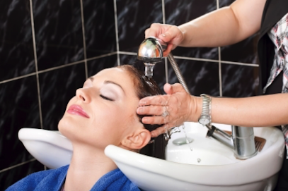 Uni Frisør Salon – Få den perfekte klipning!