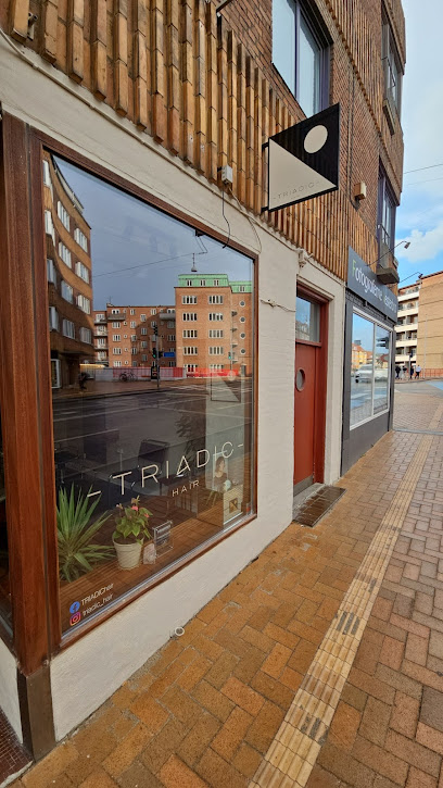 Triadic Frisørsalon – Få din drømmefrisure!