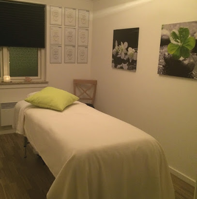 Rikke Bech Massage – Oplev mirakler i Asnæs!