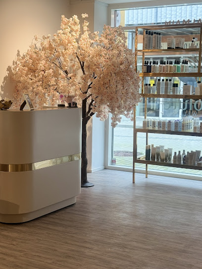Salon Be Beautiful – Unik skønhed i Hvalsø!