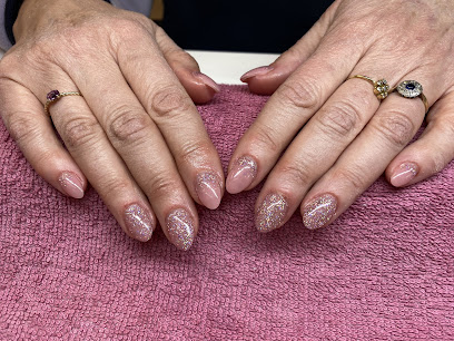 Handmade Nails | Negle salon Frederikssund