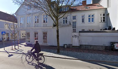 Hos Frisøren | Frisørsalon Svendborg