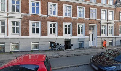 Beauty Plug – Få smukke negle i Frederiksberg!