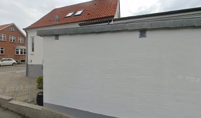 Den Lille Frisør by Lisbeth Elkjær