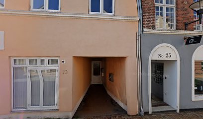 Cut – Professionel frisør i Aabenraa!